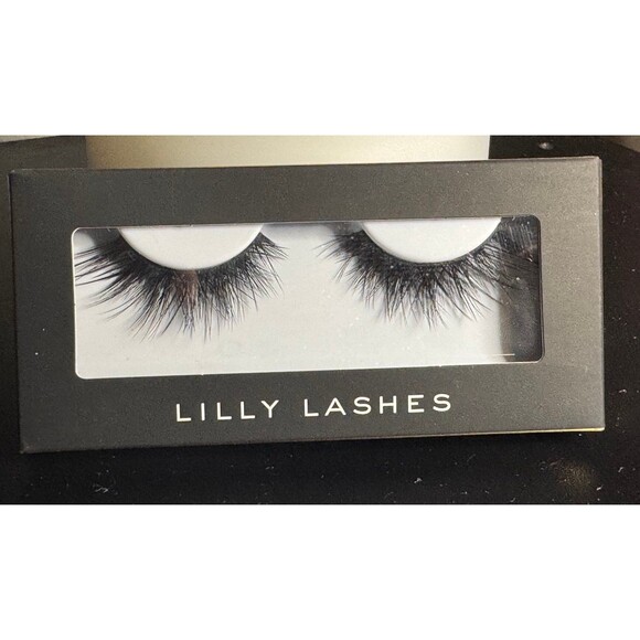 Lilly Lashes Houston Faux Mink Lashes - Picture 1 of 3